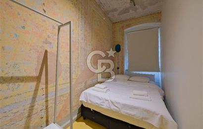 GALATA DA TARİHİ BİNADA AIRBNB LİSANSLI 5 + 1 DAİRE
