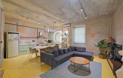 GALATA DA TARİHİ BİNADA AIRBNB LİSANSLI 5 + 1 DAİRE