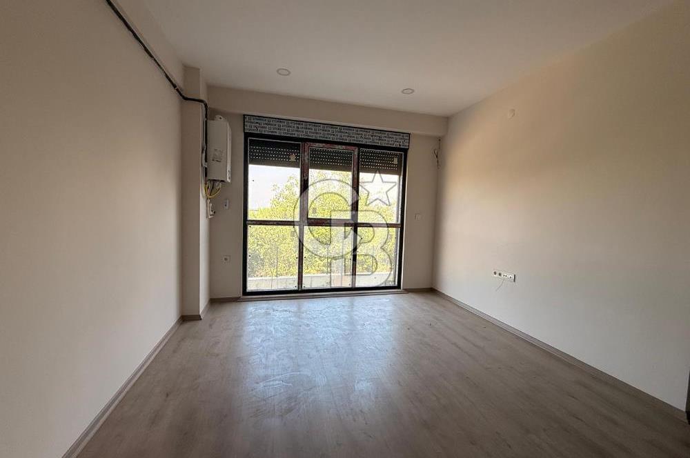 TUZLA POSTANE MAHALLESİNDE 1+1 KİRALIK DAİRELER