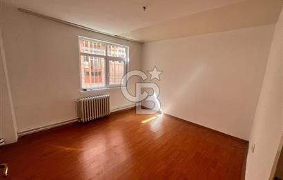 DİKMEN YETKİN SOKAK'TA 3+1 KİRALIK DAİRE