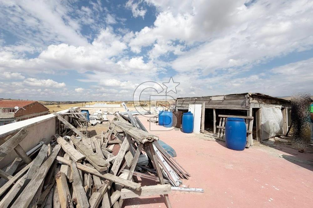 KAVAKLI OSB'DE TERASLI 5 KATLI FABRİKA