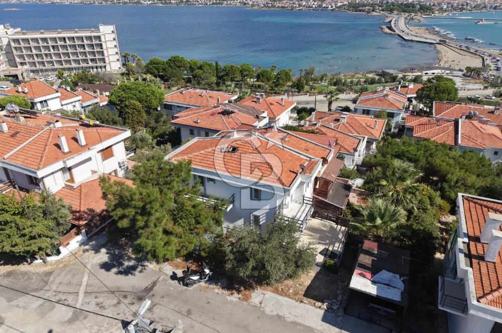 LALE ADASINDA AYVALIĞA KARŞI HER ODASI BALKONLU MÜSTAKİL DUBLEKS