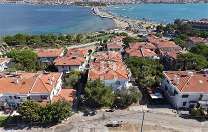 LALE ADASINDA AYVALIĞA KARŞI HER ODASI BALKONLU MÜSTAKİL DUBLEKS