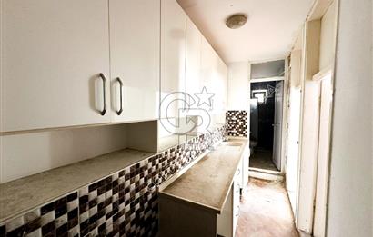 KUŞADASI MERKEZDE SATILIK DENİZE YAKIN BAHÇE KATI 2+1 DAİRE