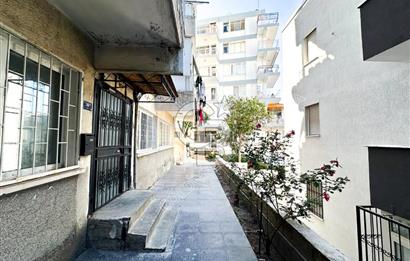 KUŞADASI MERKEZDE SATILIK DENİZE YAKIN BAHÇE KATI 2+1 DAİRE