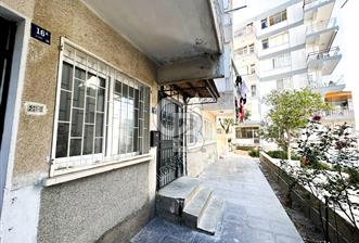 KUŞADASI MERKEZDE SATILIK DENİZE YAKIN BAHÇE KATI 2+1 DAİRE - 11 - 373992