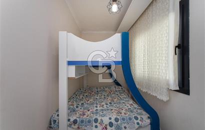YENİFOÇA GENCELLİ'DE DENİZE 10 ADIM 2+1 TERASLI DUBLEKS