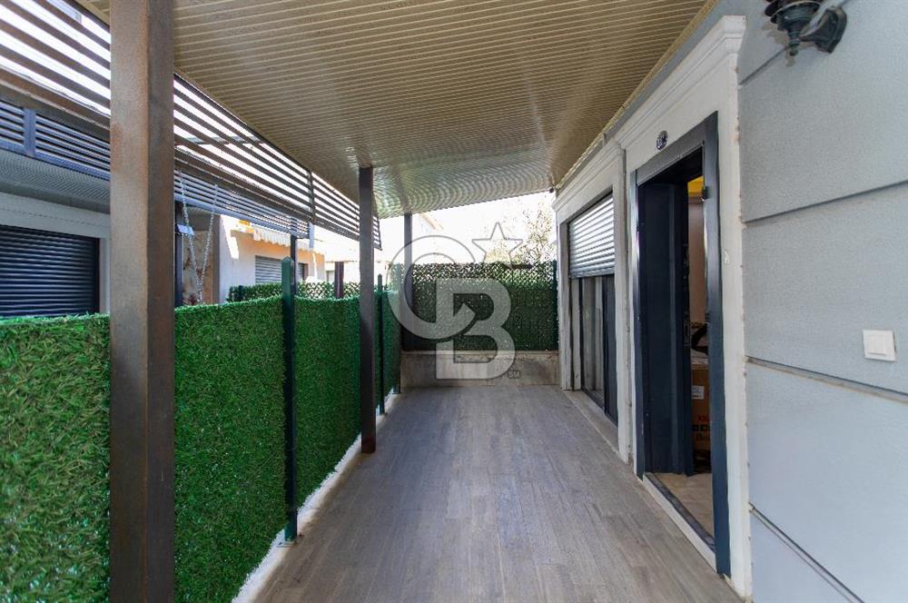 YENİFOÇA GENCELLİ'DE DENİZE 10 ADIM 2+1 TERASLI DUBLEKS