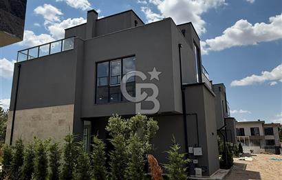 BEYTEPE LA PERLA VİLLALARI'NDA ÖZEL HAVUZLU 6+1 KİRALIK VİLLA