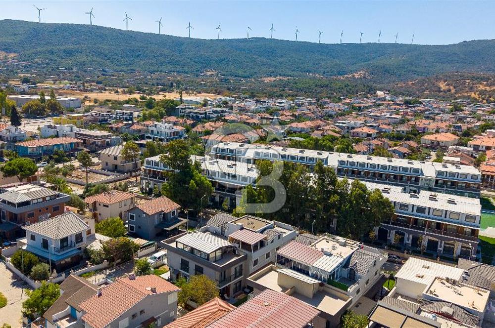 YENİFOÇA GENCELLİ'DE DENİZE 10 ADIM 2+1 TERASLI DUBLEKS