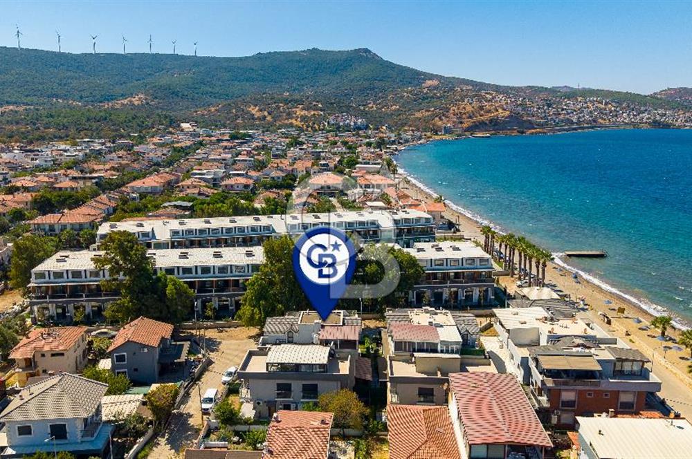 YENİFOÇA GENCELLİ'DE DENİZE 10 ADIM 2+1 TERASLI DUBLEKS