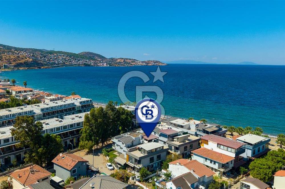 YENİFOÇA GENCELLİ'DE DENİZE 10 ADIM 2+1 TERASLI DUBLEKS