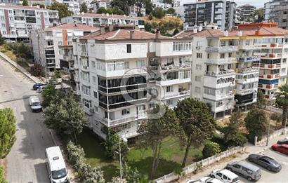 Karabağlar Tahsin Yazıcı Mahallesinde Deniz Manzaralı 3+1 Daire