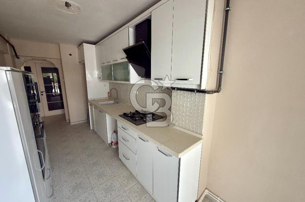 Karabağlar Tahsin Yazıcı Mahallesinde Deniz Manzaralı 3+1 Daire