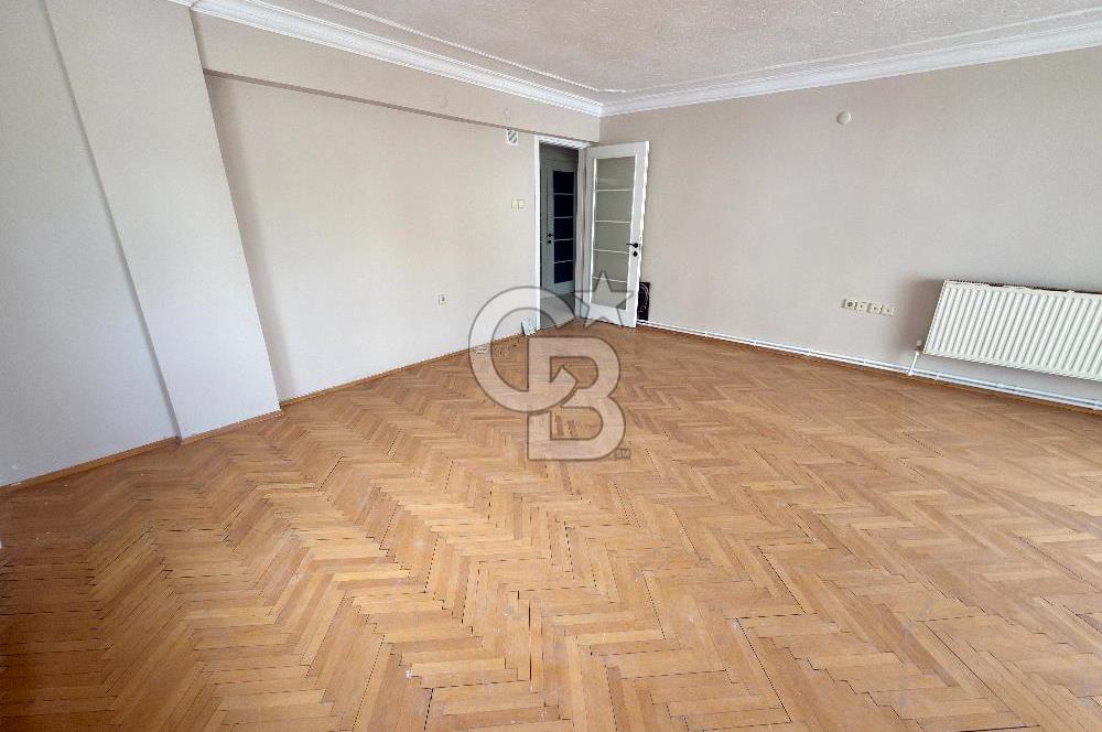 Karabağlar Tahsin Yazıcı Mahallesinde Deniz Manzaralı 3+1 Daire