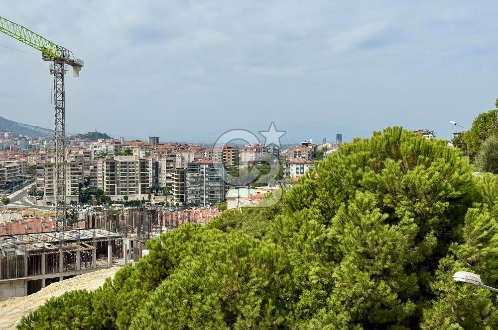 Karabağlar Tahsin Yazıcı Mahallesinde Deniz Manzaralı 3+1 Daire