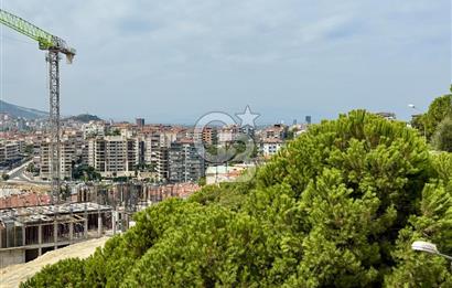 Karabağlar Tahsin Yazıcı Mahallesinde Deniz Manzaralı 3+1 Daire