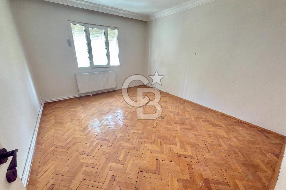 Karabağlar Tahsin Yazıcı Mahallesinde Deniz Manzaralı 3+1 Daire