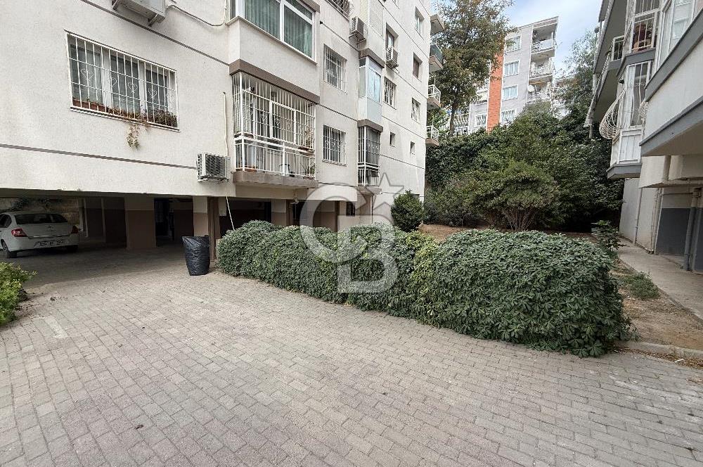 Karabağlar Tahsin Yazıcı Mahallesinde Deniz Manzaralı 3+1 Daire