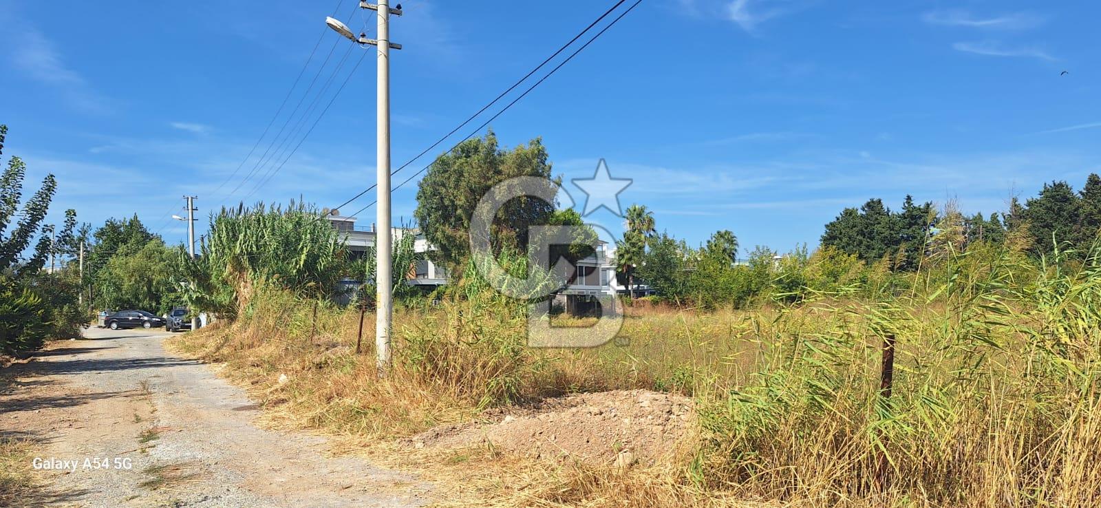 Urla Kalabak'da Denize yakın 322 m² İmarlı Arsa Fırsatı
