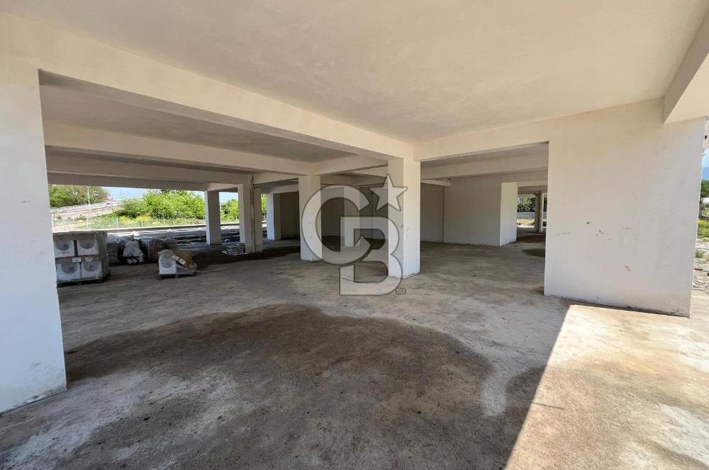 KARTEPE FSM MAHALLESİ'NDE KİRALIK PRESTİJLİ 160m2 TİCARİ ALAN