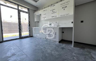 KARTEPE SARIMEŞEDE DOĞAYLA İÇ İÇE LÜKS 4+1 BAHÇELİ VİLLALAR