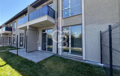 KARTEPE SARIMEŞEDE DOĞAYLA İÇ İÇE LÜKS 4+1 BAHÇELİ VİLLALAR