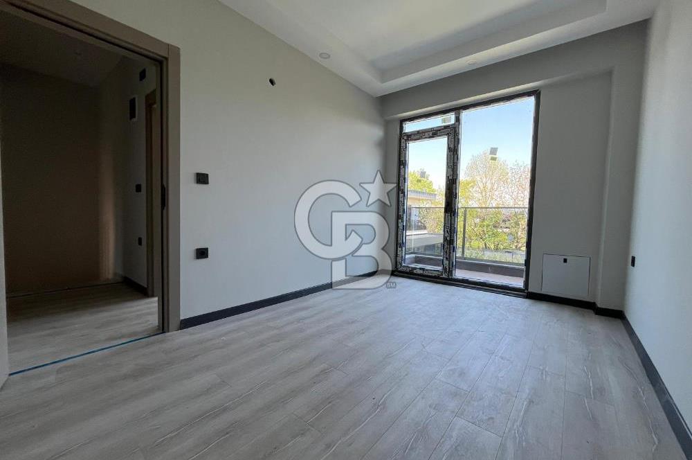 KARTEPE SARIMEŞEDE DOĞAYLA İÇ İÇE LÜKS 4+1 BAHÇELİ VİLLALAR