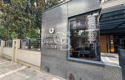 Erenköy Güvenç Sokak'ta Bağdat Caddesi'ne Yakın Eşyalı 2+1 