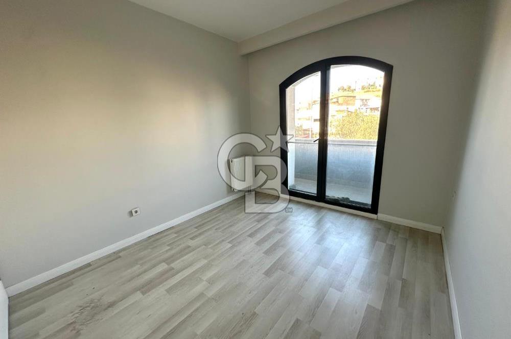 Çiğli Balatçık Park Yücesoy Havuz Cepheli 1+1 Kiralık Daire