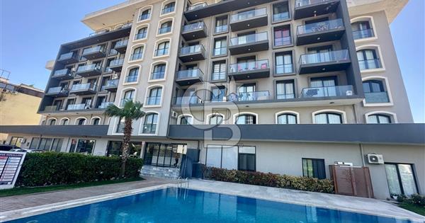 Çiğli Balatçık Park Yücesoy Havuz Cepheli 1+1 Kiralık Daire - 374060