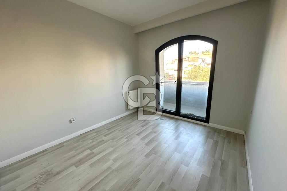 Çiğli Balatçık Park Yücesoy Havuz Cepheli 1+1 Kiralık Daire