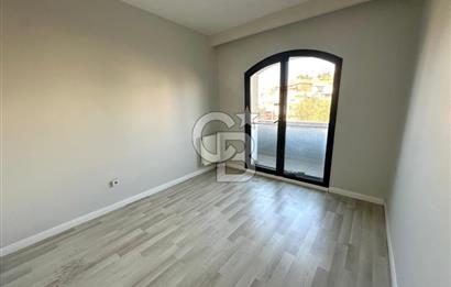 Çiğli Balatçık Park Yücesoy Havuz Cepheli 1+1 Kiralık Daire