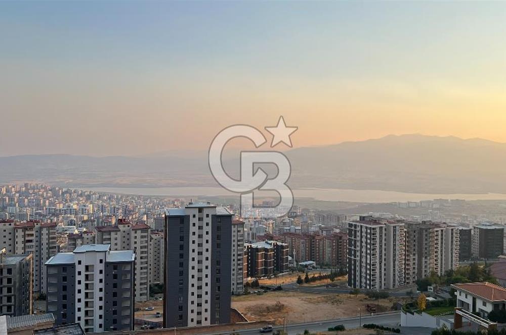 MARAŞ'IN EN GÖZDE VE MERKEZİ YERİNDE NATAMAM VİLLA