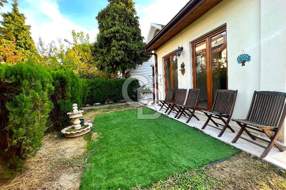 AKKENT'te PODYUM PARK'a YAKIN, DOĞA İLE İÇ İÇE SATILIK VİLLA