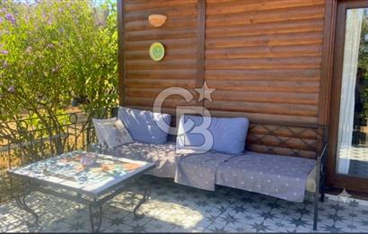 İskele'de 2+1 Satılık Tek Kat Ahşap Ev 258 m2 Arsa içinde