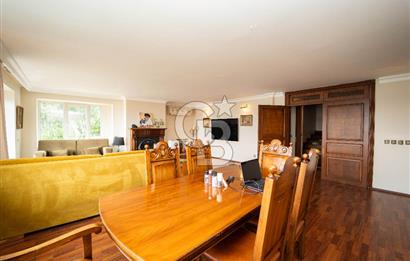 Beykoz Merkezde Full Boğaz Manzaralı Satılık 5+1 Lüks Tripleks Villa
