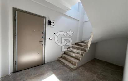 KARTEPE SARIMEŞE'DE SİTE İÇERİSİNDE LÜKS MÜSTAKİL 3+1 VİLLA