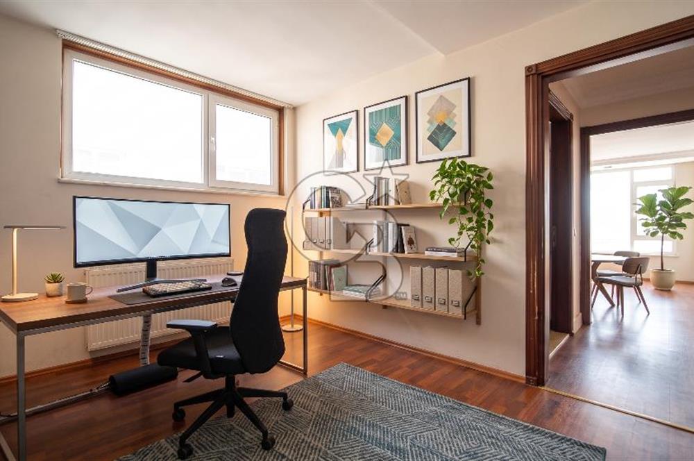 Beykoz Merkezde Full Boğaz Manzaralı Satılık 5+1 Lüks Tripleks Villa