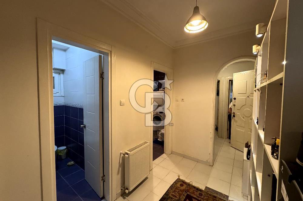 Kızıltoprak Ulaşımın merkezinde Satılık 3+1 Daire
