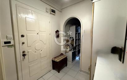 Kızıltoprak Ulaşımın merkezinde Satılık 3+1 Daire