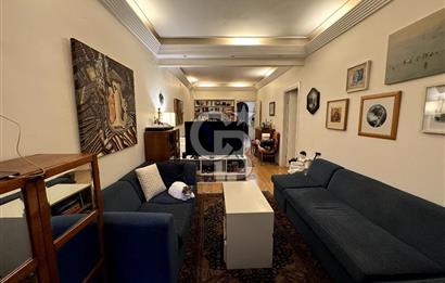 Kızıltoprak Ulaşımın merkezinde Satılık 3+1 Daire
