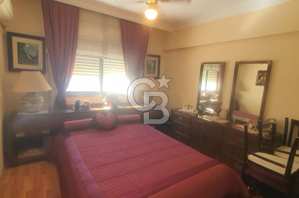 Narlıdere Ilıca'da Deniz Manzaralı Eşyalı 4+1 Kiralık
