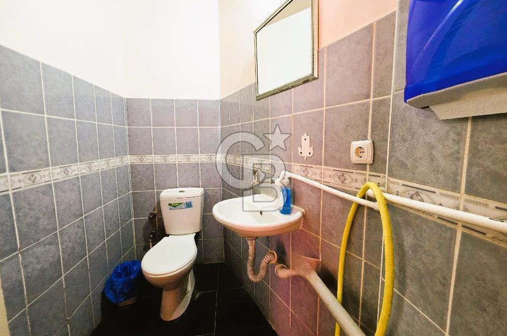 BOSTANLI'NIN MERKEZİNDE KİRALIK DÜKKAN