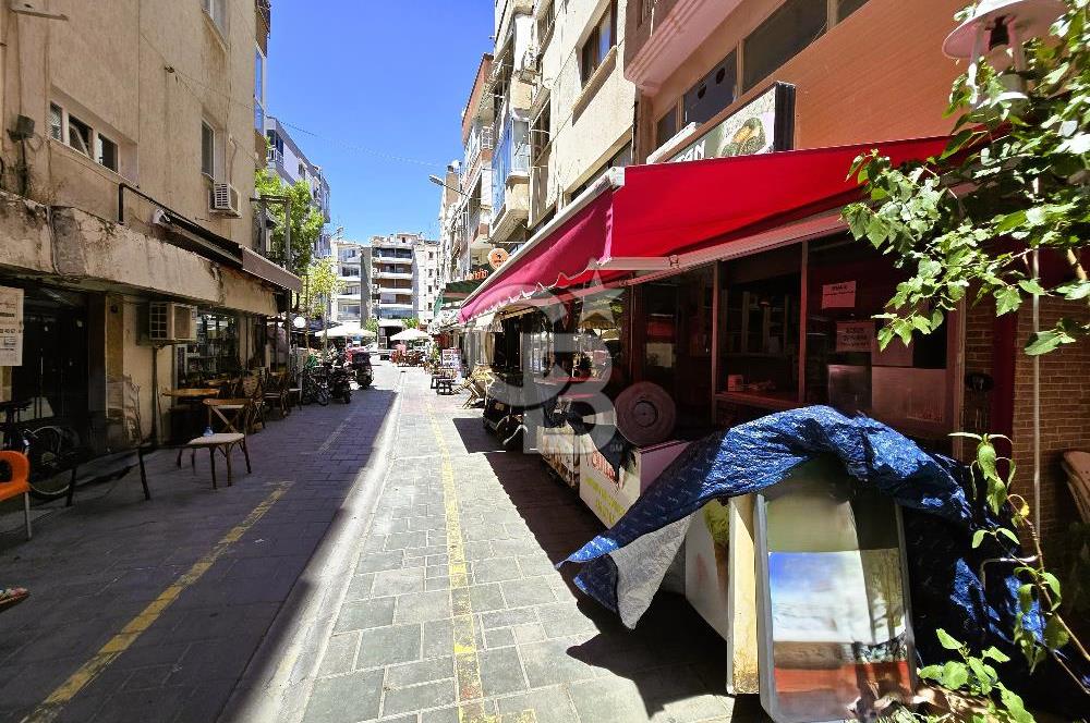 BOSTANLI'NIN MERKEZİNDE KİRALIK DÜKKAN