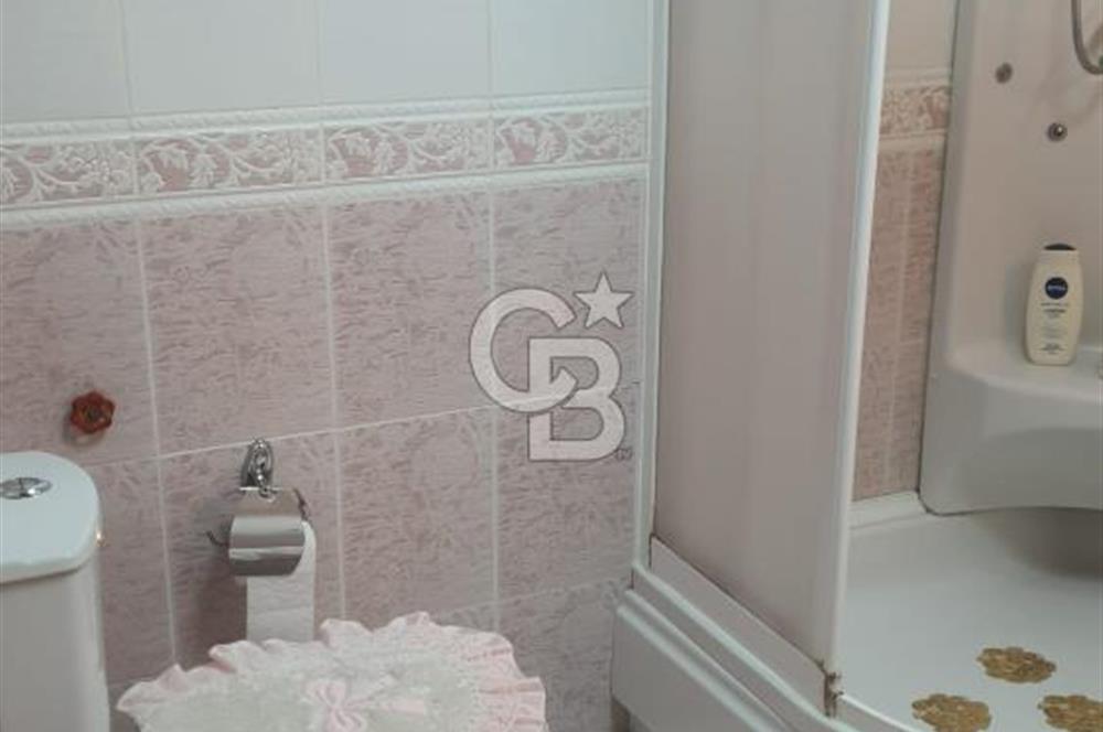 Narlıdere Ilıca'da Deniz Manzaralı Eşyalı 4+1 Kiralık