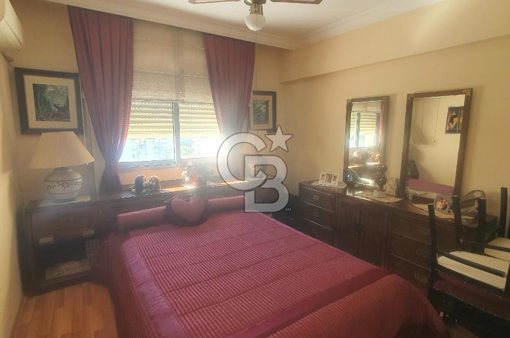 Narlıdere Ilıca'da Deniz Manzaralı Eşyalı 4+1 Kiralık