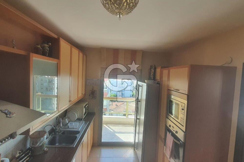 Narlıdere Ilıca'da Deniz Manzaralı Eşyalı 4+1 Kiralık