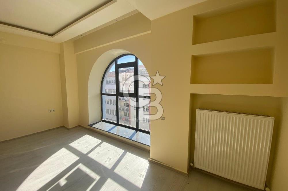 CB CITY'DEN SAKARYA -1 CADDESİNDE KİRALIK 1+1 OFİS