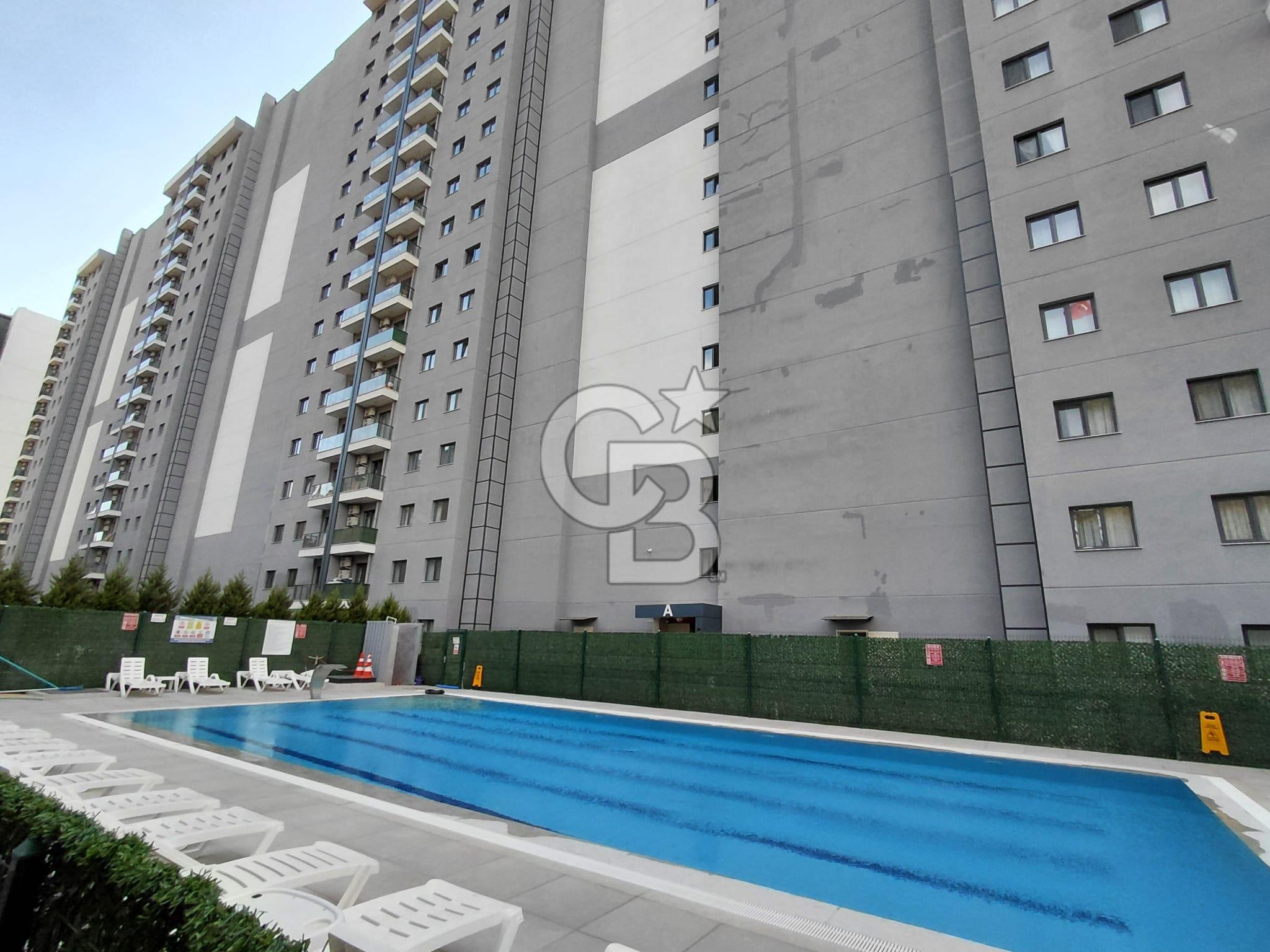BAYRAKLI DASİF VİSTA’DA DENİZ MANZARALI HAVUZLU SİTEDE 3+1 KİRALIK